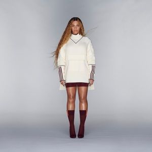 IVY PARK BEYONCÉ SWEATER CREW